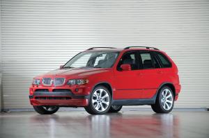 BMW X5 4.8is 2004 года